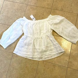 SOLD! 🛑 NWT! Adorable off-the-shoulder babydoll top. AEO